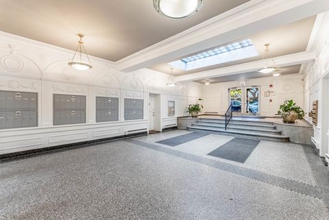 Tiny photo for 4240 N Clarendon Avenue #309N, Chicago, IL 60613 (MLS # 12492565)