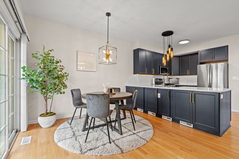 Tiny photo for 1240 Walnut Glen Drive, Crystal Lake, IL 60014 (MLS # 12502435)