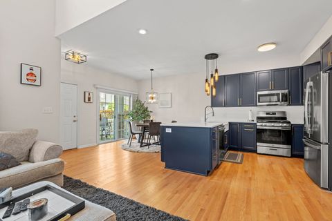 Tiny photo for 1240 Walnut Glen Drive, Crystal Lake, IL 60014 (MLS # 12502435)