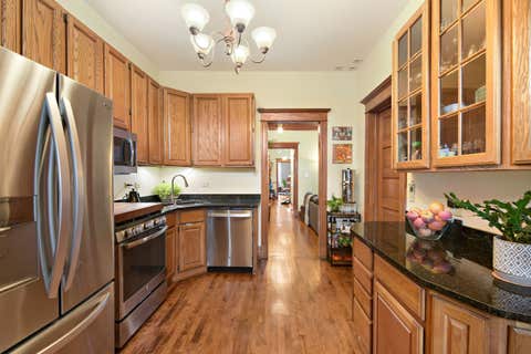 Tiny photo for 823 W Lakeside Place #3E, Chicago, IL 60640 (MLS # 12720695)