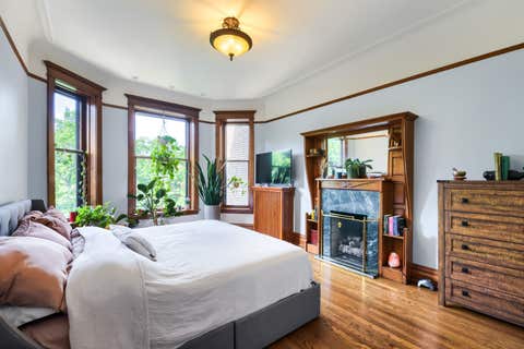 Tiny photo for 823 W Lakeside Place #3E, Chicago, IL 60640 (MLS # 12720695)