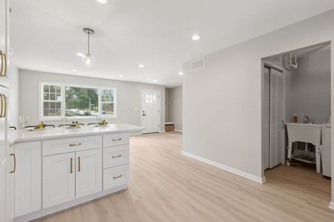 Tiny photo for 630 E Le moyne Avenue, Lombard, IL 60148 (MLS # 12474531)