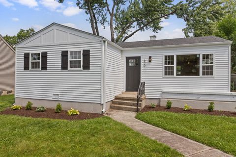 Tiny photo for 630 E Le moyne Avenue, Lombard, IL 60148 (MLS # 12474531)