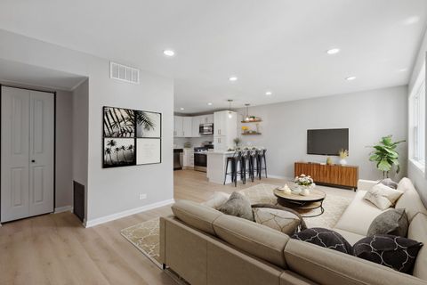 Tiny photo for 630 E Le moyne Avenue, Lombard, IL 60148 (MLS # 12474531)
