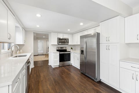 Tiny photo for 1470 Saint Tropez Court, Highland Park, IL 60035 (MLS # 12657595)