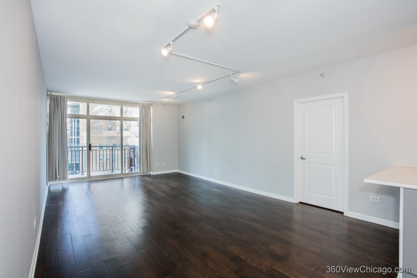 21 W Chestnut Street 602