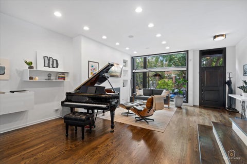 Tiny photo for 1940 W Wabansia Avenue, Chicago, IL 60622 (MLS # 12768858)