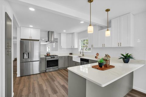 Tiny photo for 1212 W Healey Street, Champaign, IL 61821 (MLS # 12471227)