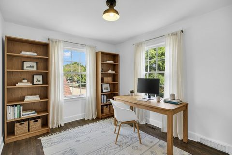 Tiny photo for 1212 W Healey Street, Champaign, IL 61821 (MLS # 12471227)