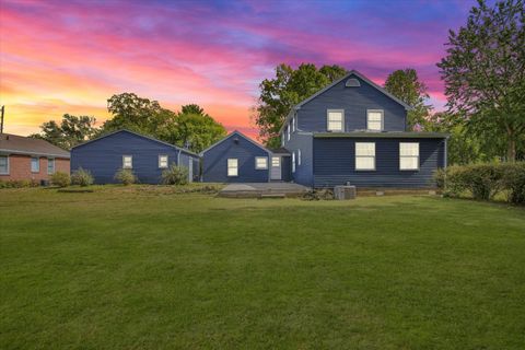 Tiny photo for 1212 W Healey Street, Champaign, IL 61821 (MLS # 12471227)