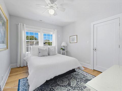 Tiny photo for 213 Walker Avenue, Clarendon Hills, IL 60514 (MLS # 12497714)