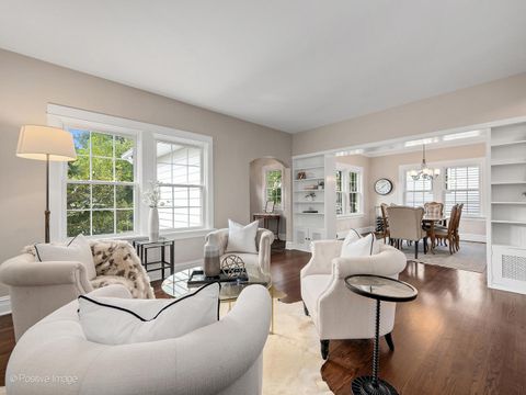 Tiny photo for 213 Walker Avenue, Clarendon Hills, IL 60514 (MLS # 12497714)