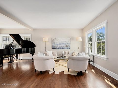 Tiny photo for 213 Walker Avenue, Clarendon Hills, IL 60514 (MLS # 12497714)