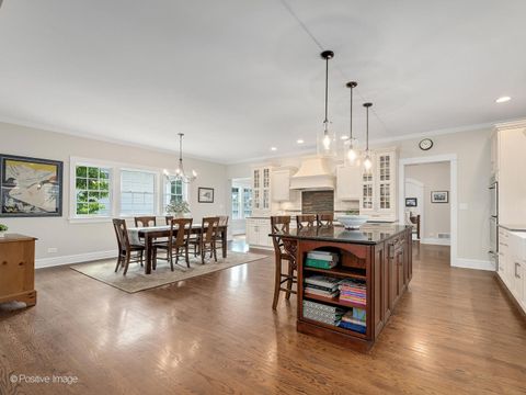 Tiny photo for 213 Walker Avenue, Clarendon Hills, IL 60514 (MLS # 12497714)