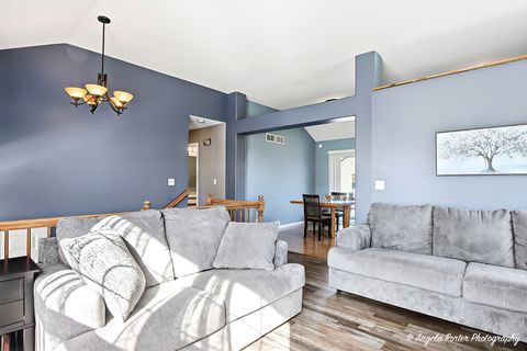 Tiny photo for 2019 Aspen Drive, Woodstock, IL 60098 (MLS # 12491822)