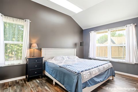 Tiny photo for 2019 Aspen Drive, Woodstock, IL 60098 (MLS # 12491822)