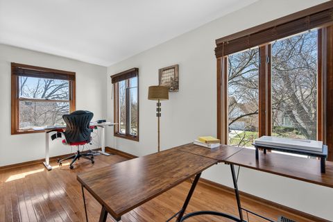 Tiny photo for 1659 Brittany Lane, Hoffman Estates, IL 60192 (MLS # 12605254)