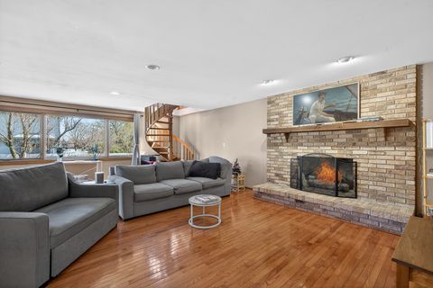 Tiny photo for 1659 Brittany Lane, Hoffman Estates, IL 60192 (MLS # 12605254)