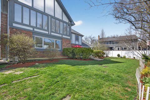 Tiny photo for 1659 Brittany Lane, Hoffman Estates, IL 60192 (MLS # 12605254)