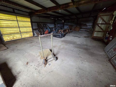 Tiny photo for 2320 W MAIN Street, Salem, IL 62881 (MLS # EB458885)