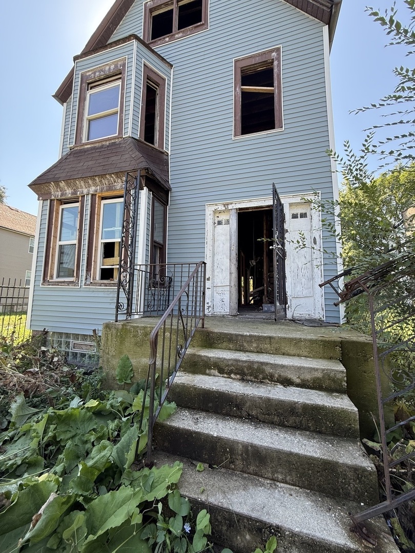4025 W Wilcox Street