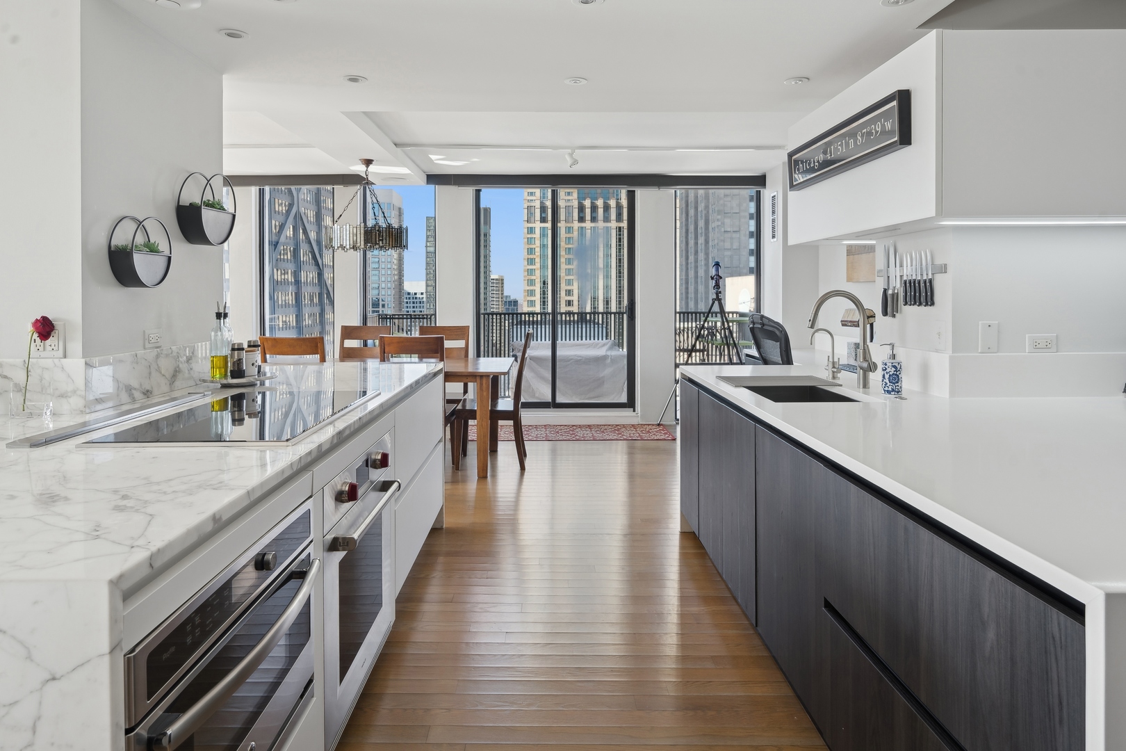 200 E DELAWARE Place 35F