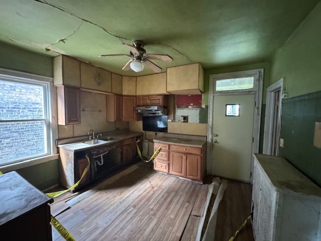 7830 S THROOP Street