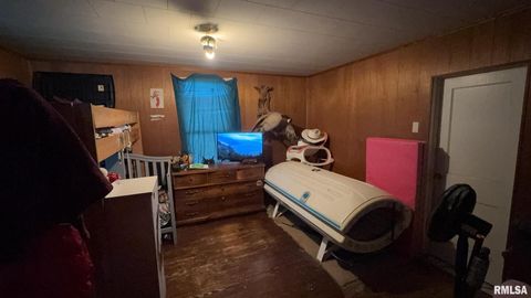 Tiny photo for 106 E NORTH Street, Sesser, IL 62884 (MLS # EB456496)