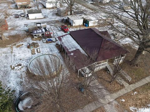 Tiny photo for 106 E NORTH Street, Sesser, IL 62884 (MLS # EB456496)