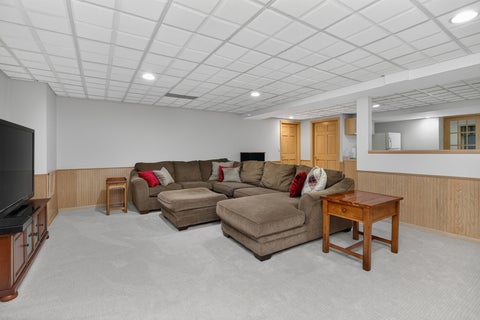 Tiny photo for 8604 Creekside Lane, Darien, IL 60561 (MLS # 12785994)