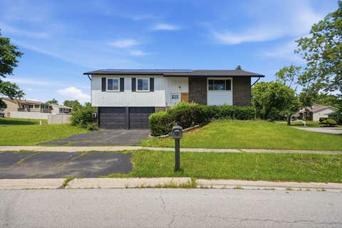 Photo of 17800 Central Park Avenue, Country Club Hills, IL 60478 (MLS # 12731113)