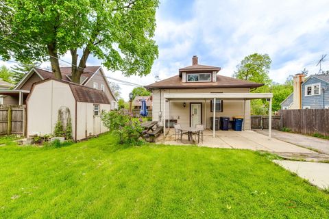 Tiny photo for 1027 St John Street, Elgin, IL 60120 (MLS # 12634622)