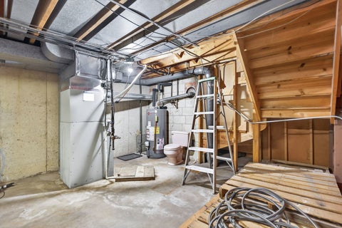 Tiny photo for 304 E Irving Park Road, Roselle, IL 60172 (MLS # 12755814)