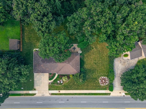 Tiny photo for 304 E Irving Park Road, Roselle, IL 60172 (MLS # 12755814)
