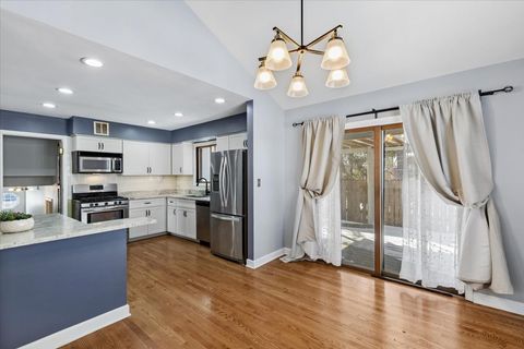 Tiny photo for 3S691 Melcher Avenue, Warrenville, IL 60555 (MLS # 12585837)