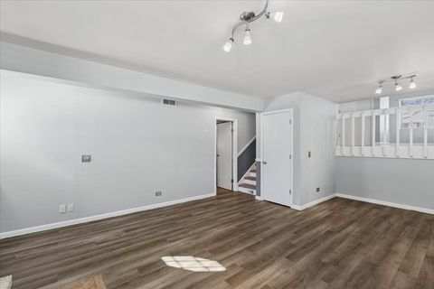 Tiny photo for 3S691 Melcher Avenue, Warrenville, IL 60555 (MLS # 12585837)