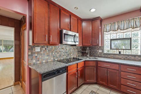 Tiny photo for 5306 N Lynch Avenue, Chicago, IL 60630 (MLS # 12737137)