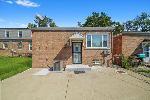 Tiny photo for 14508 S Lowe Avenue, Riverdale, IL 60827 (MLS # 12476134)