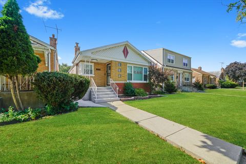 Tiny photo for 14508 S Lowe Avenue, Riverdale, IL 60827 (MLS # 12476134)