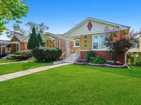 Tiny photo for 14508 S Lowe Avenue, Riverdale, IL 60827 (MLS # 12476134)