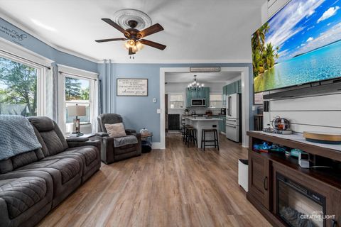 Tiny photo for 325 W Grant Street, Sheridan, IL 60551 (MLS # 12496878)