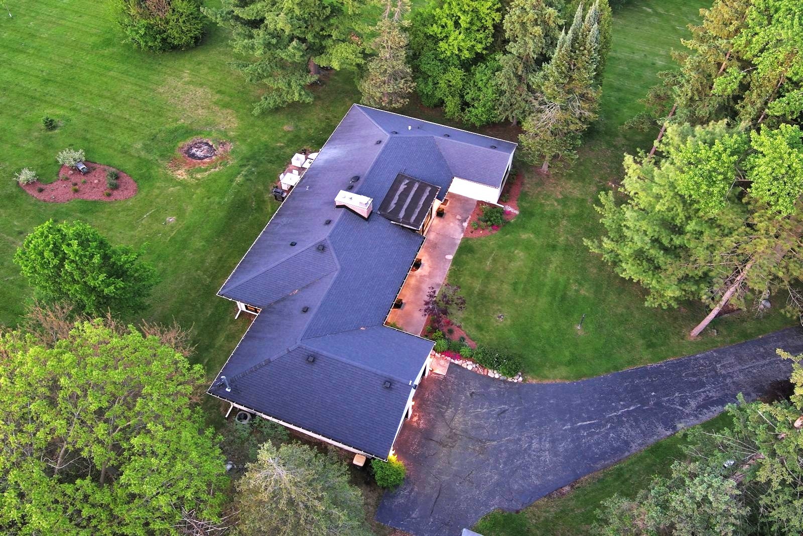 532 W Merri Oaks Road