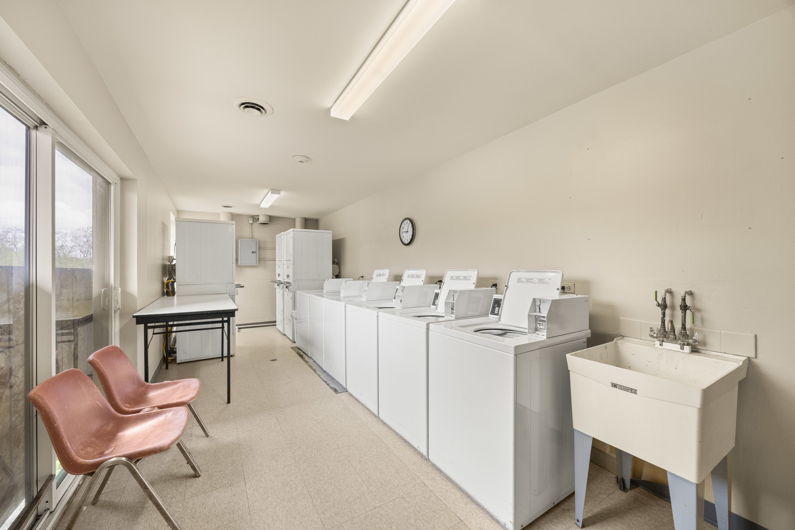 425 WALNUT CREEK Lane 1608