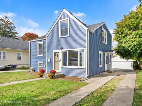 Photo of 412 E Washington Street, Villa Park, IL 60181 (MLS # 12503932)