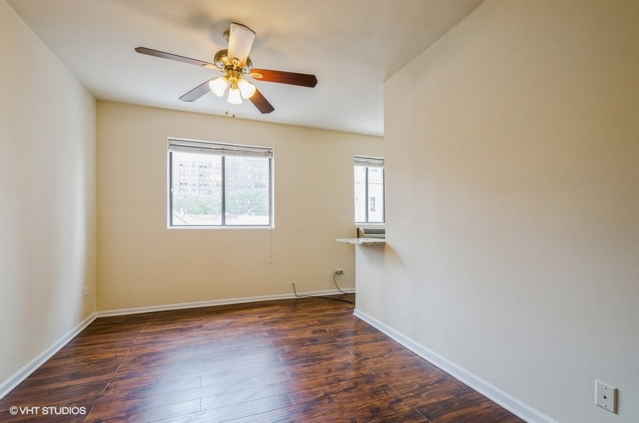 1430 N Dearborn Parkway 506