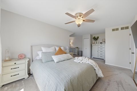 Tiny photo for 9222 Auburn Court, Orland Park, IL 60462 (MLS # 12631090)