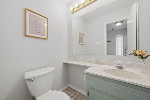 Tiny photo for 9222 Auburn Court, Orland Park, IL 60462 (MLS # 12631090)