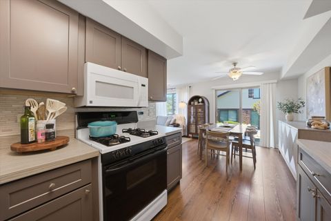 Tiny photo for 9222 Auburn Court, Orland Park, IL 60462 (MLS # 12631090)