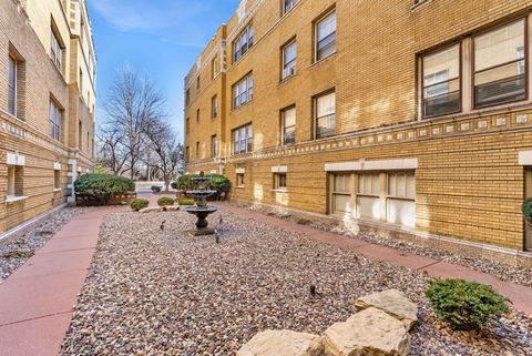 Tiny photo for 2508 N Harrison Street #G1, Davenport, IA 52803 (MLS # 12572731)