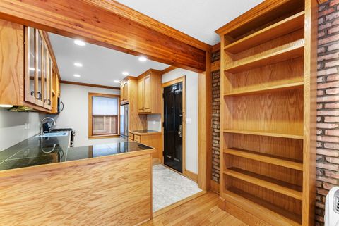 Tiny photo for 2508 N Harrison Street #G1, Davenport, IA 52803 (MLS # 12572731)